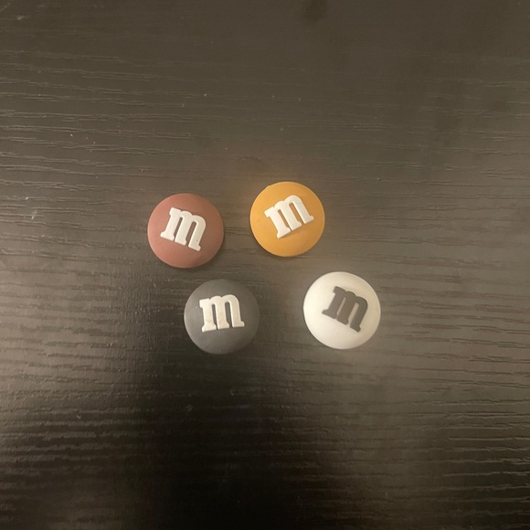 M & M ‘s Croc charm - Picture 2 of 2